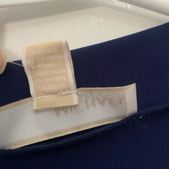 MK long sleeve shirt - Picture 10 of 10